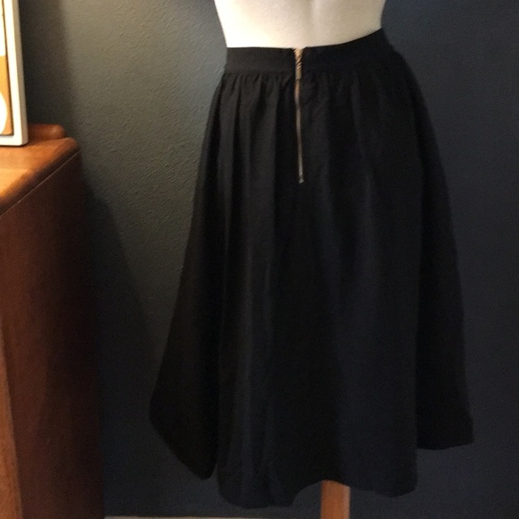 NWT Black Esley Full Swing Skirt L - Picture 4 of 7